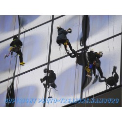 Fensterreinigung an der Elbphilharmonie 5.