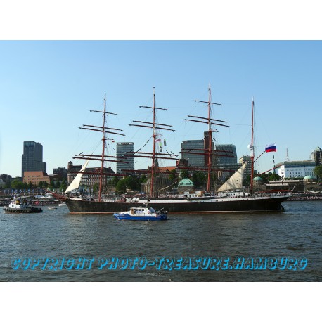 Viermastbark "SEDOV"