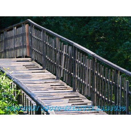 Alte Holzbrücke.