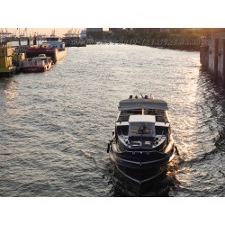 Barkasse in der Zwischenwelt.