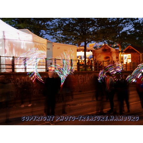 Leuchtballonverkäufer.