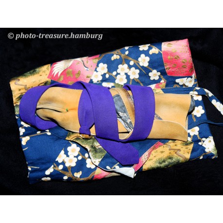 Schießhandschuh im Kyudo.