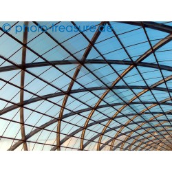 Dachkonstruktion der Station "Elbbrücken" im Detail.